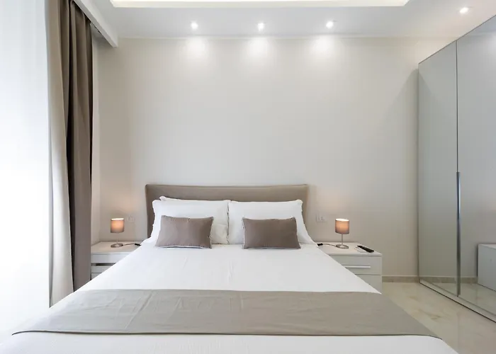 דירה Caruso Regal House רומא